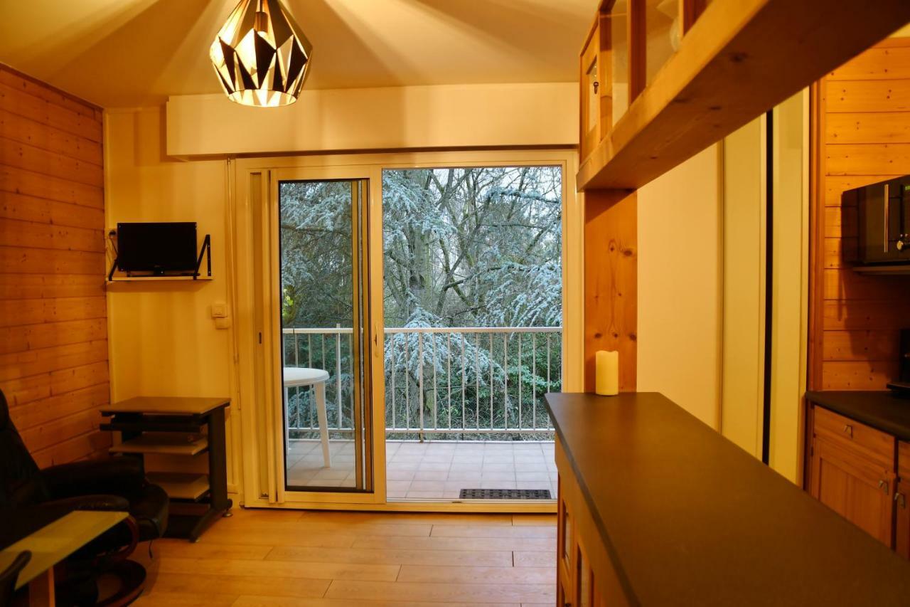 F1 Entier Cosy Style Montgeron, Proche Paris Apartment